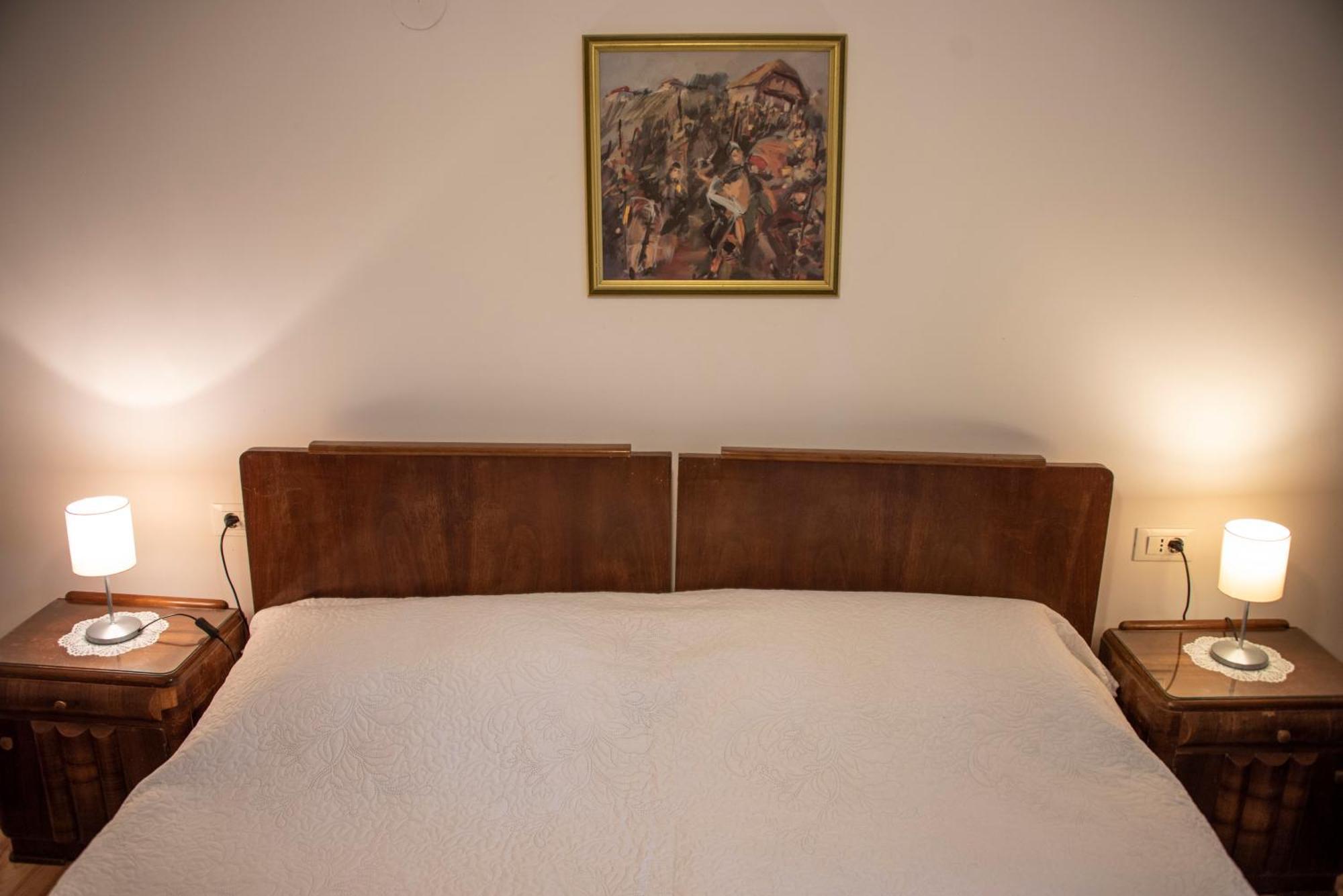 Apartman Nives Лубеница Екстериор снимка